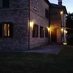 Tenuta Tredici Ulivi - & Glamping * Сенигаллия