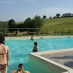 Tenuta Tredici Ulivi - & Glamping * セニガッリア