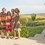 Tenuta Tredici Ulivi - & Glamping アパート *