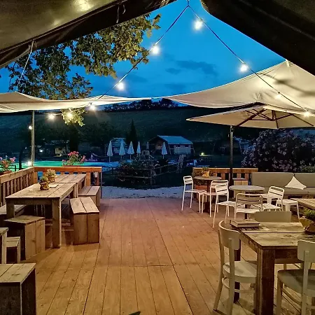 Διαμέρισμα Tenuta Tredici Ulivi - & Glamping *