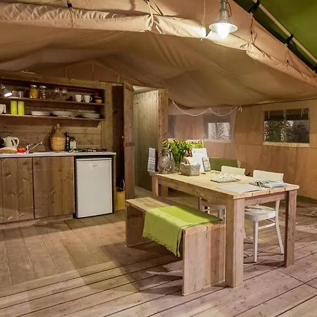 Διαμέρισμα Tenuta Tredici Ulivi - & Glamping Σενιγκάλια