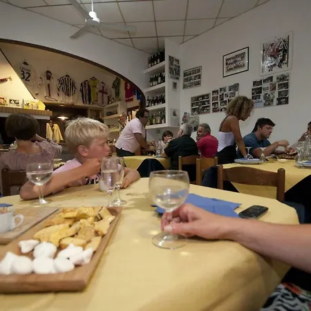 Tenuta Tredici Ulivi