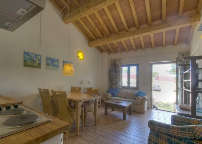 Tenuta Tredici Ulivi *